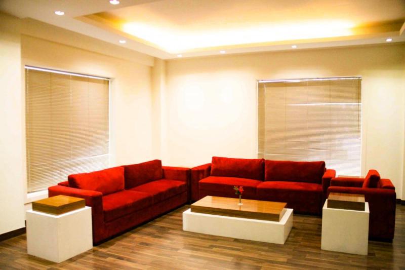 Four Leaf Hotel,Budaun エクステリア 写真